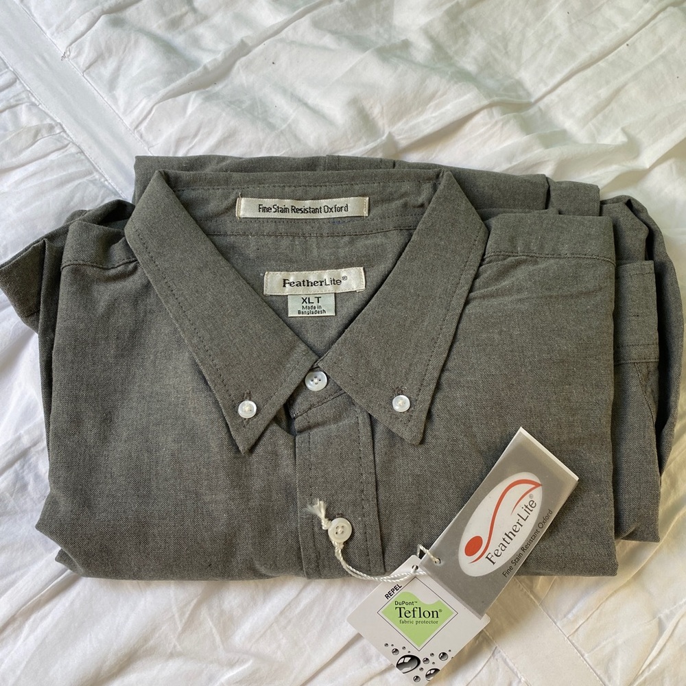 NWT Men’s Shirt XLT